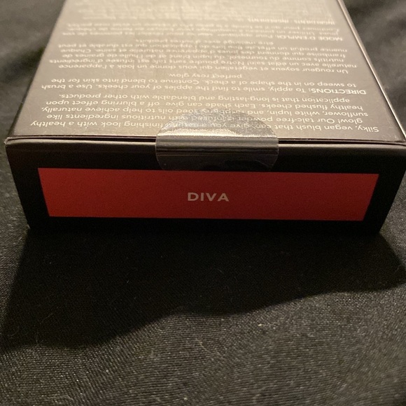 Color Street Diva Blush - Picture 2 of 9